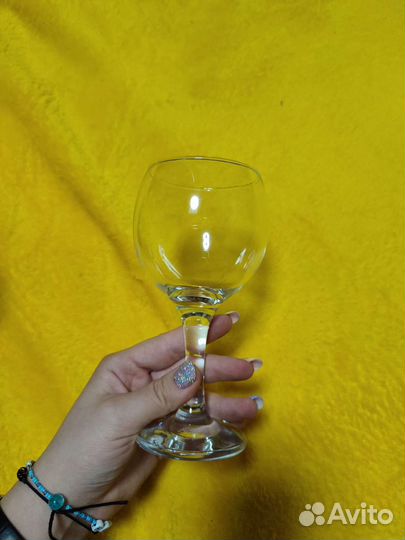 Бокалы для вина