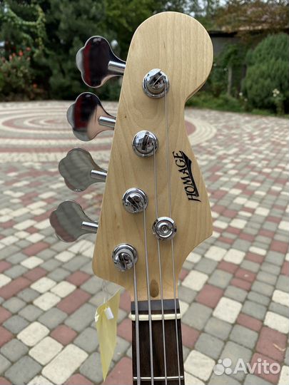 Бас гитара Homage