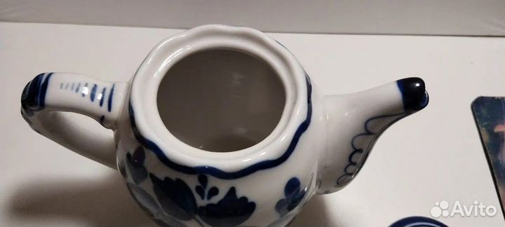 Чайник Гжель