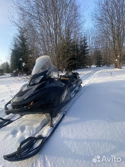 Продам снегоход Brp