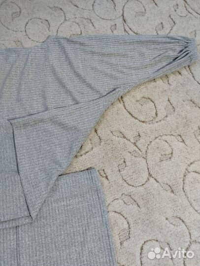 Костюм лапша юбка карандаш и кофта оверсайз