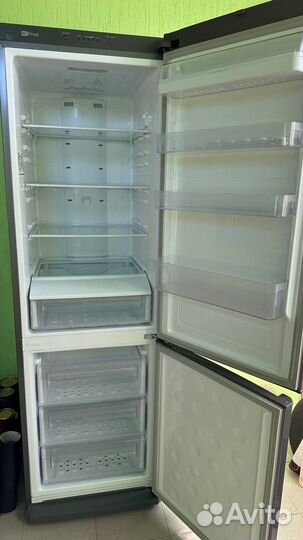Продам холодильник Samsung
