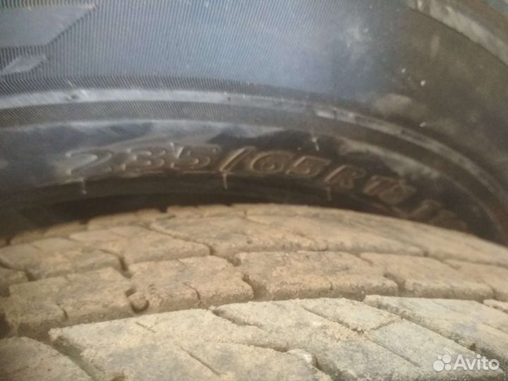 Kumho Crugen Premium KL33 235/65 R18