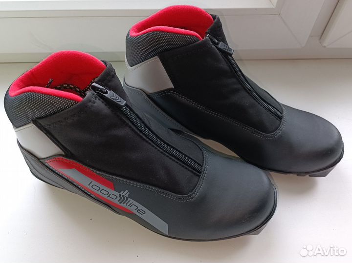 Лыжные ботинки Loopline 40 р-р NNN