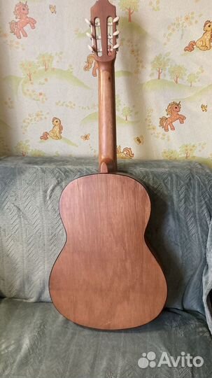 Гитара yamaha c40