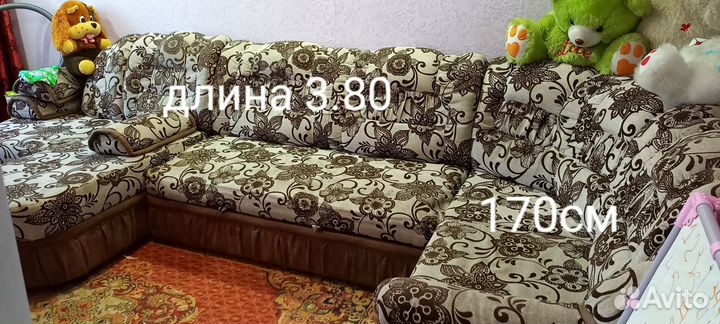 Продам угловой диван бу