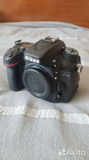 Nikon D7100 body