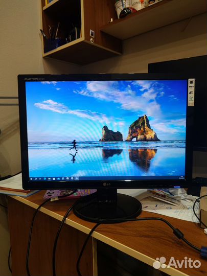 Монитор lg flatron 22