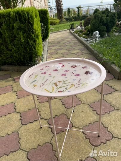 Столик поднос