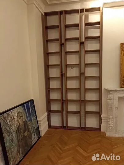 Стеллаж деревянный из массива