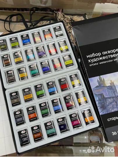 Акварель художественная Гамма 36 цветов новая