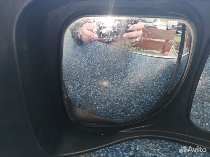 Боковое зеркало на камаз