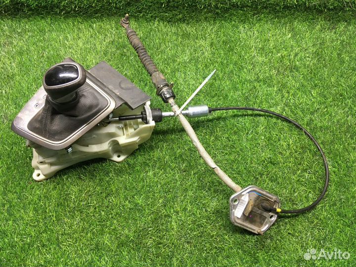 Тросик переключения автомата Hyundai Solaris 2