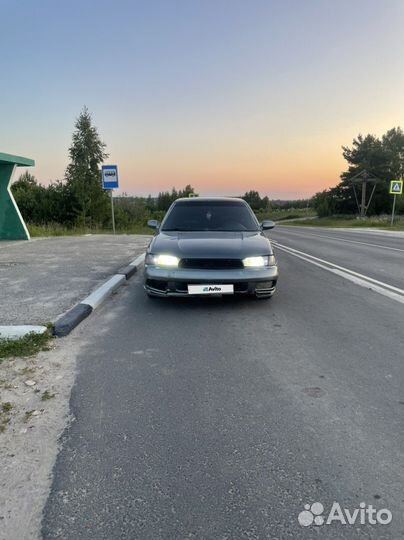 Subaru Legacy 2.5 AT, 1998, 260 000 км