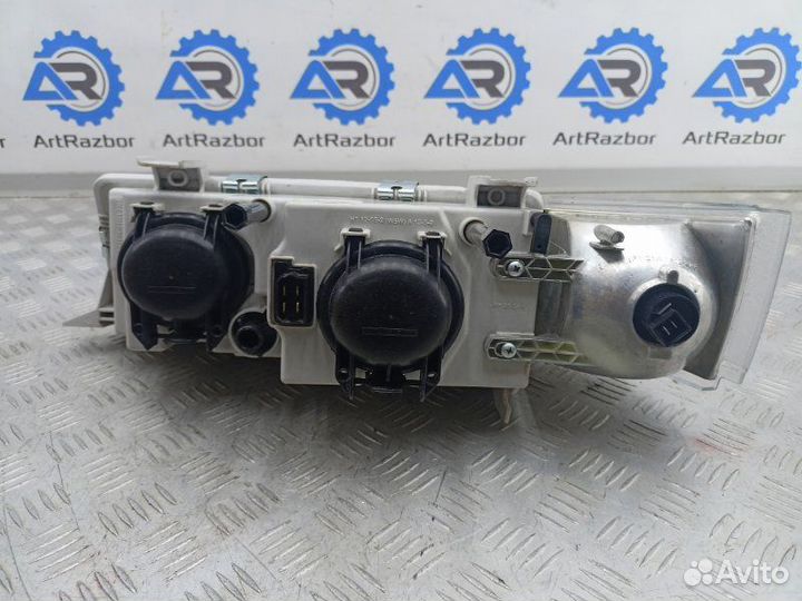 Фара правая Лада 2110