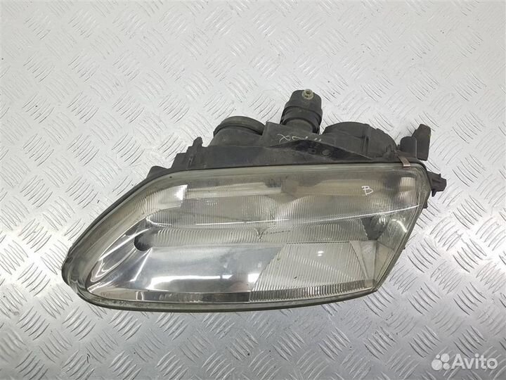 Фара левая Renault Espace