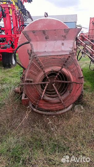 Опрыскиватель, 2001