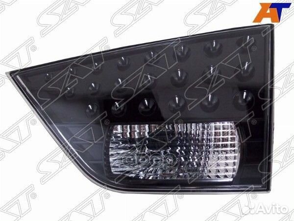 Фонарь в крышку багажника mitsubishi outlander