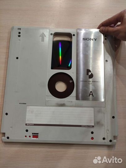 Laserdisc’ - Sony CRV disc