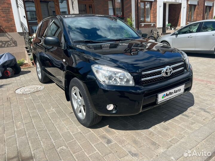 Toyota RAV4 2.0 AT, 2007, 193 000 км