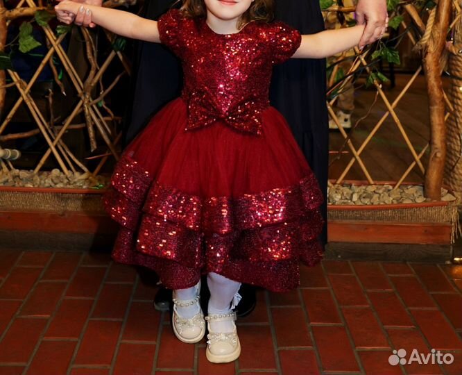 Платье для девочки 104