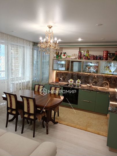 2-к. квартира, 42,7 м², 3/10 эт.