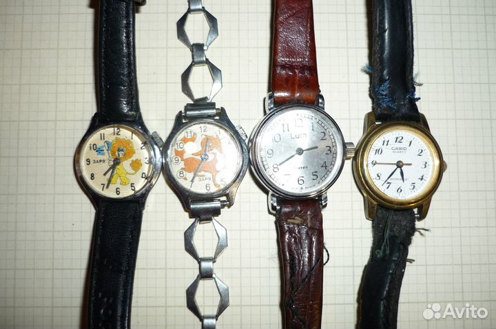 Винтажные, наручные женские часы СССР 9шт