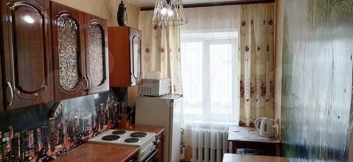 1-к. квартира, 42 м², 1/5 эт.