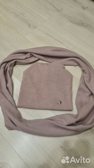 Шапка со снудом женская