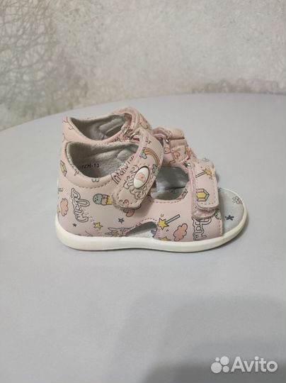 Босоножки для девочки