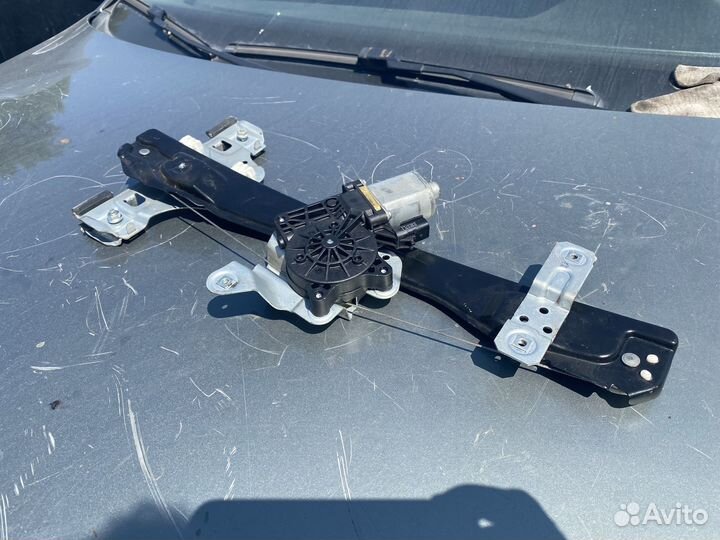 Стеклоподъемник п/п Шевролет Кобальт 2014 г