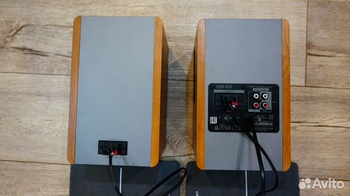 Колонки edifier r1280 Bluetooth 42Вт