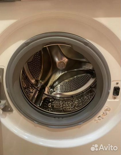 Стиральная машина с паром на 7кг белья LG F-2H9HS2