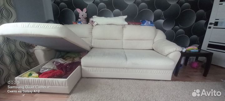 Угловой диван бу