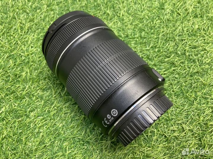 Canon EF-S 18-135mm 3.5-5.6 IS