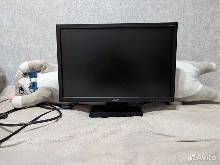 Монитор Acer V193WL