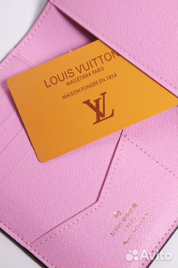 Обложка на паспорт женская Louis Vuitton