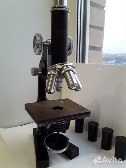 Старинный австрийский микроскоп Reichert Austria