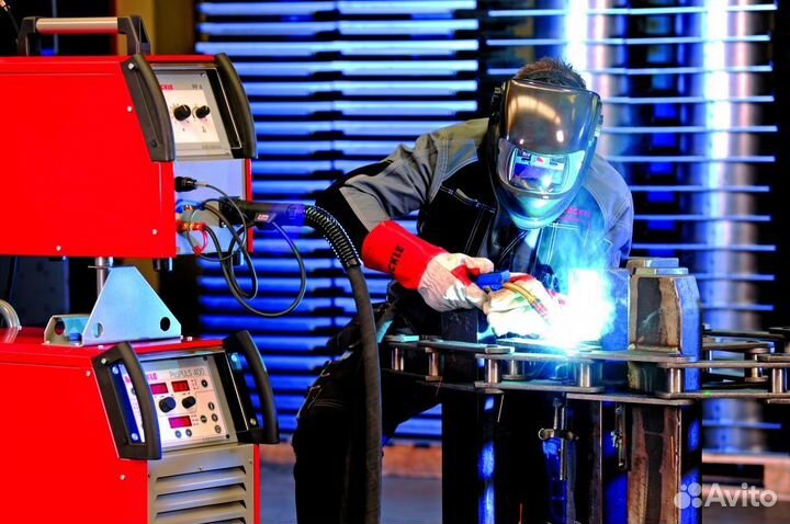 Сварщик на полуавтомат
