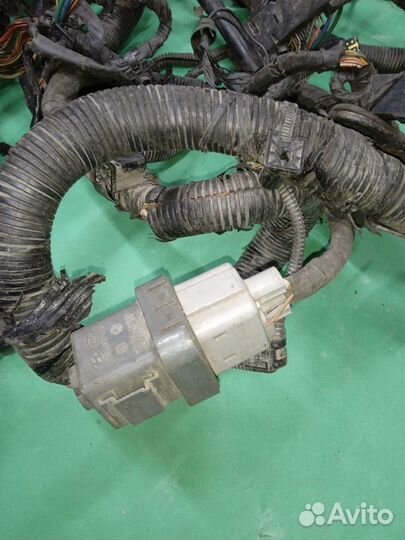 Kia Sorento (BL) I проводка (коса) моторная