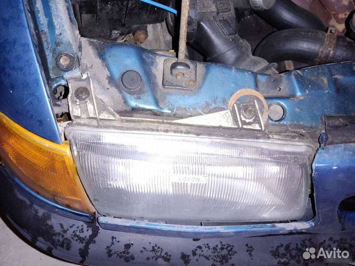 Фара правая Opel Astra F 1997