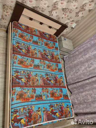 Кровать 120х200 с матрасом бу