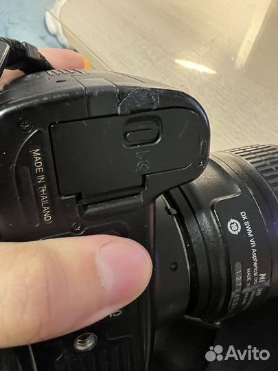 Зеркальный фотоаппарат nikon D40