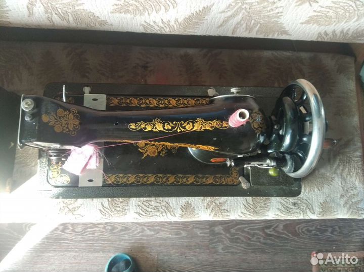 Швейная машина Подольск ручная