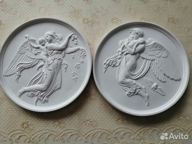 Настенное панно из гипса