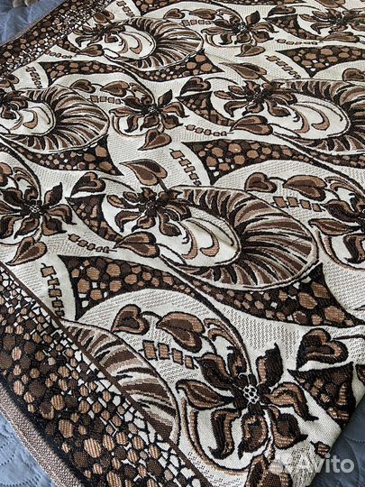 Покрывало на кровать