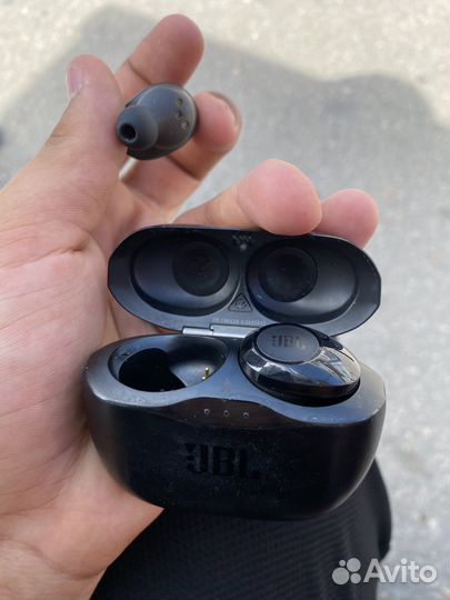 Без проводные наушники jbl оригинал