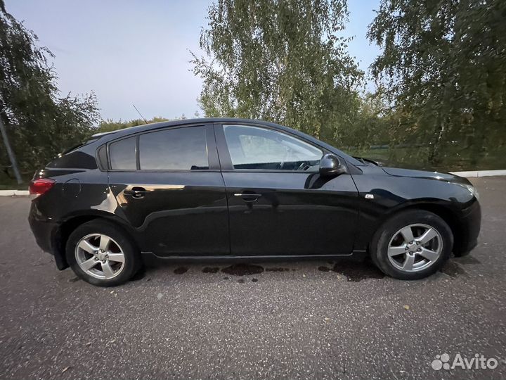 Chevrolet Cruze 1.8 AT, 2012, 180 233 км