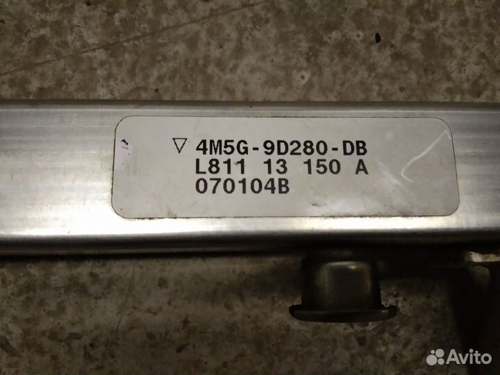 Топливная рампа Форд Фокус 1.8