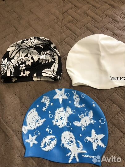 Шапочки для плавания